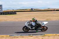 anglesey-no-limits-trackday;anglesey-photographs;anglesey-trackday-photographs;enduro-digital-images;event-digital-images;eventdigitalimages;no-limits-trackdays;peter-wileman-photography;racing-digital-images;trac-mon;trackday-digital-images;trackday-photos;ty-croes